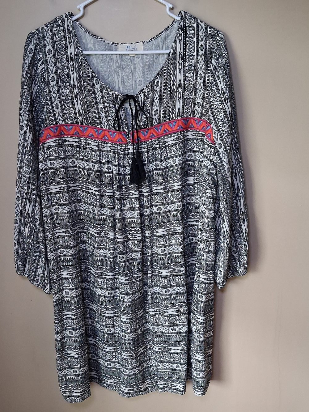 Mimi's Black & White Tribal Print Dress W/Embroidered Accent; Sz. L